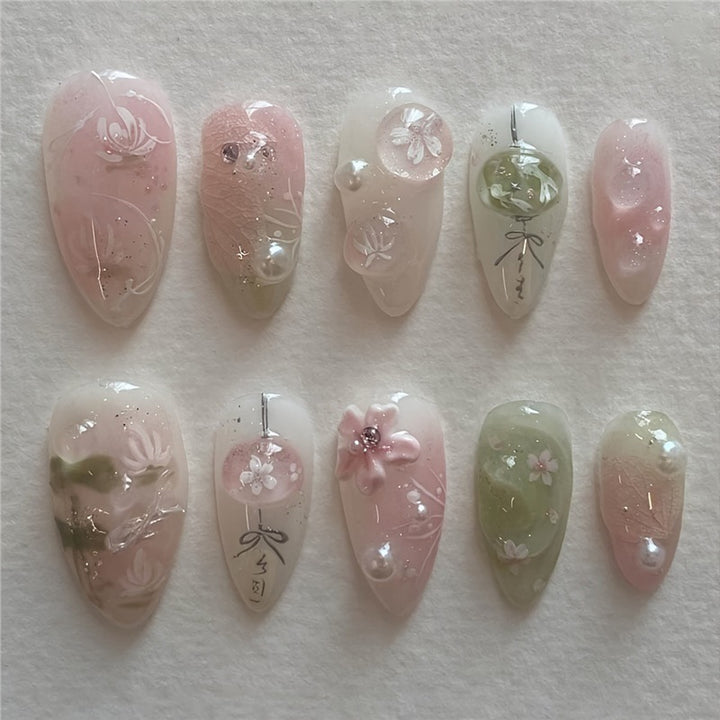 Floral Elegance Press-On Nail Set Stornfield
