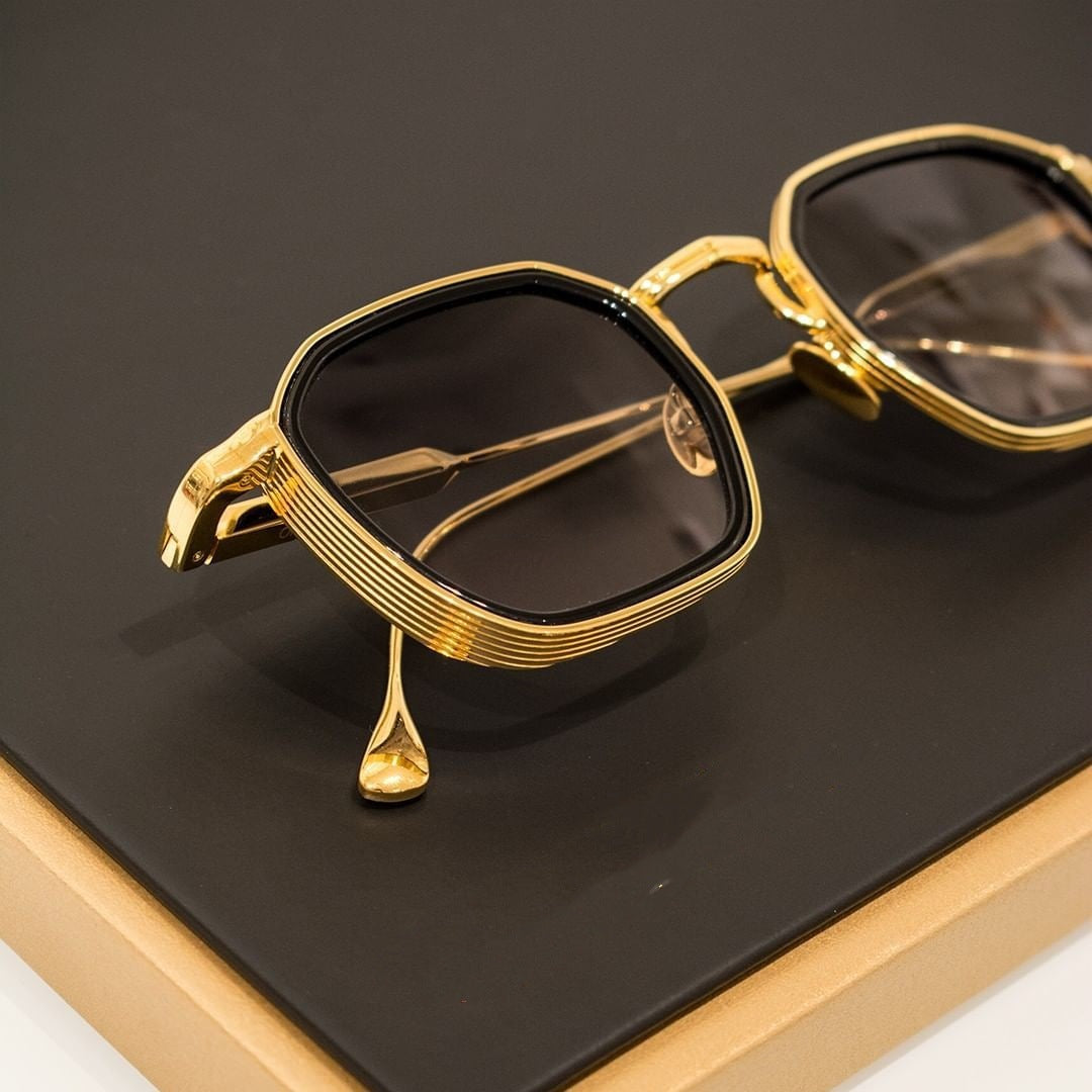 Ladies stylish sunglasses in modern octagonal design with high-quality polarized lenses Stornfield