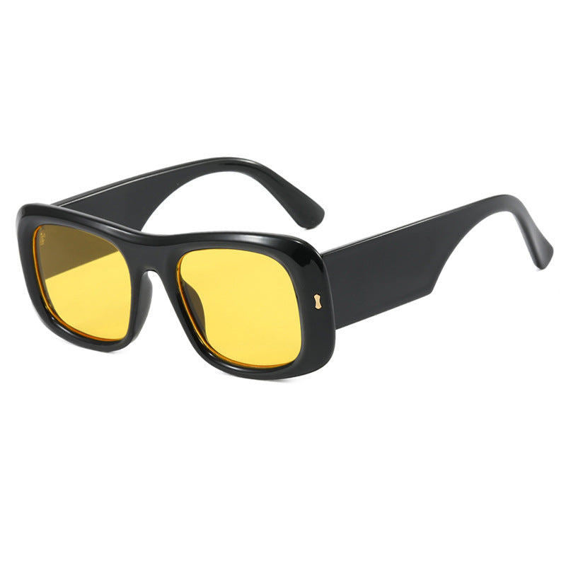 Women's square sunglasses with reflective protective lenses and modern frame construction Stornfield