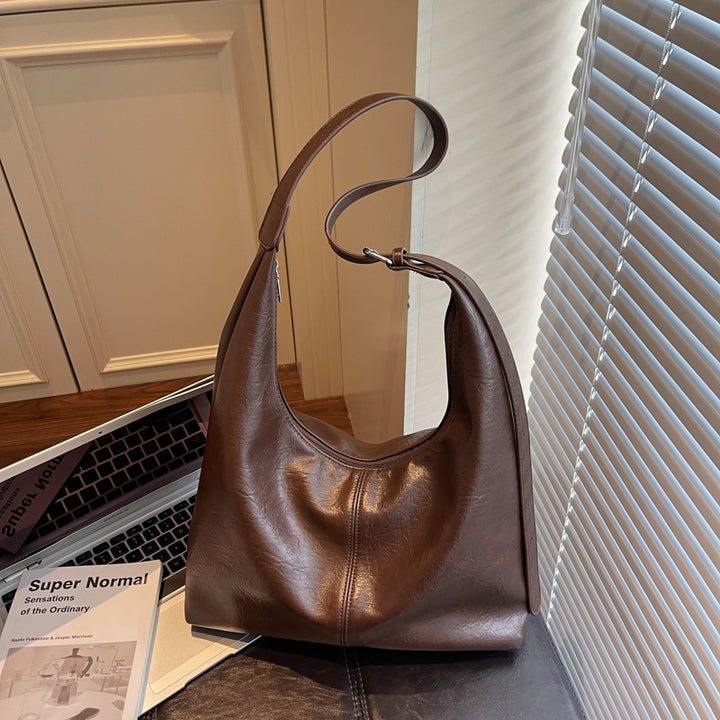 Premium Leather Slouchy Handbag Stornfield