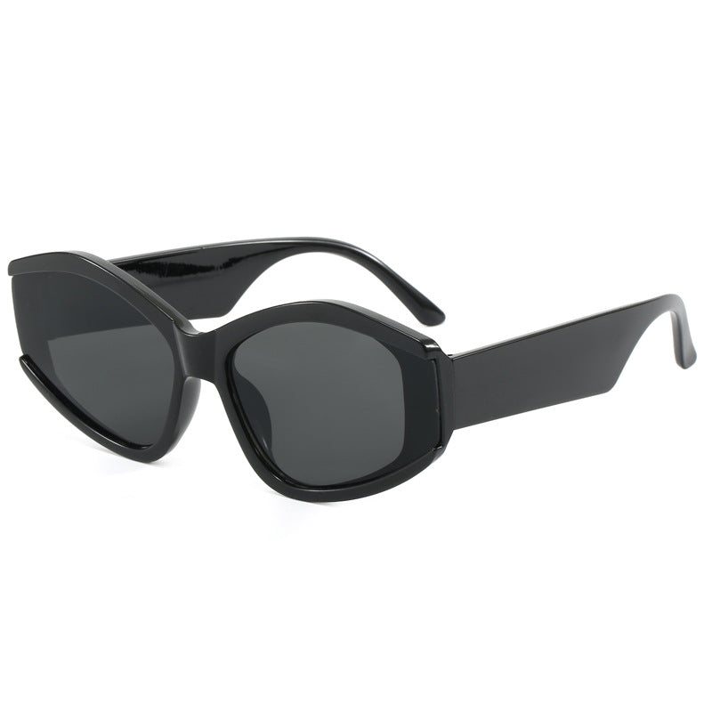 Women’s fashionable sunglasses with distinctive, futuristic design Stornfield