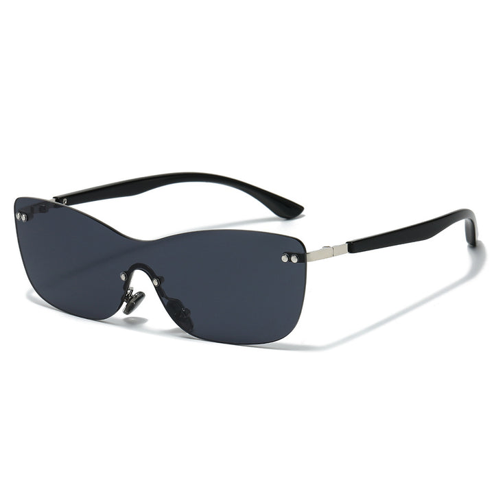Fashionable Oversized Cat-Eye Sunglasses Stornfield