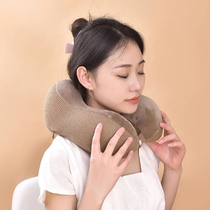 Women's ergonomic travel pillow with cooling effect Stornfield
