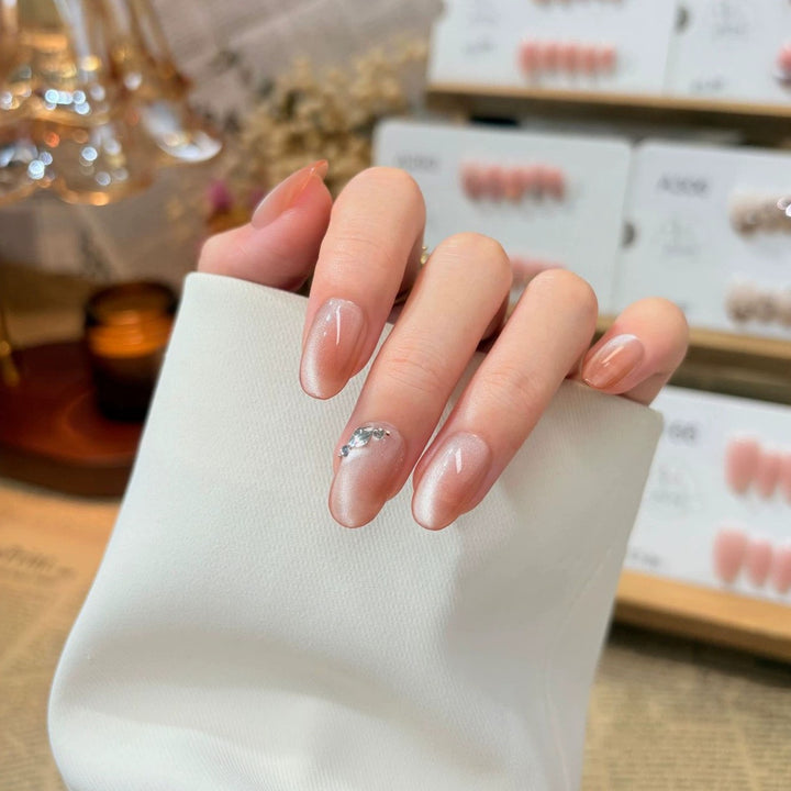 Elegant Press-On Nail Set with Crystal Accent Stornfield