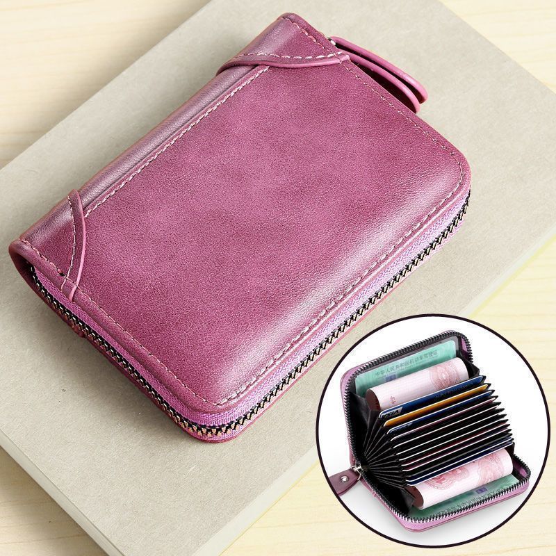 Premium Leather Zippered Wallet Stornfield