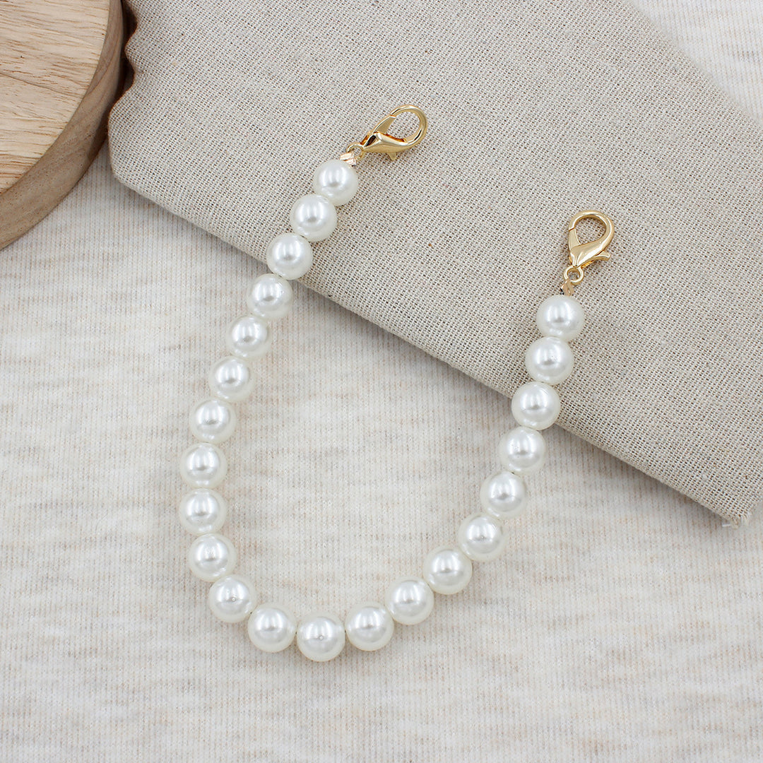 Elegant Pearl Accessory Stornfield