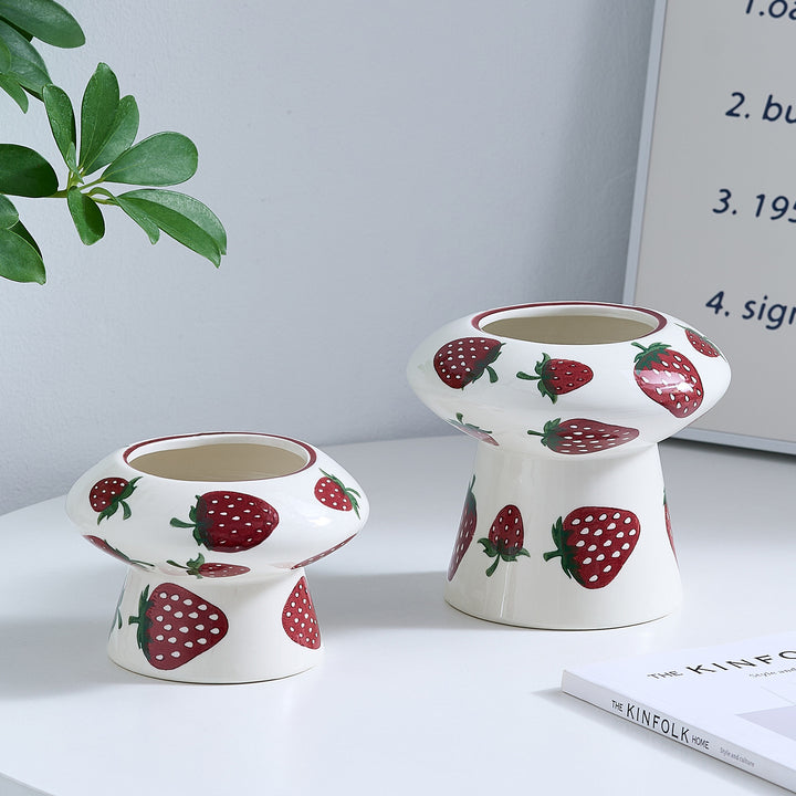 Ceramic vase with strawberry pattern Stornfield