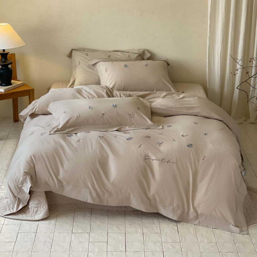Embroidered Cotton Duvet Cover Bedding Set with Pillowcases