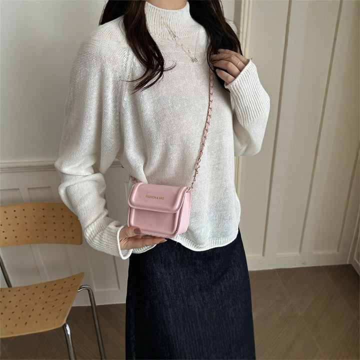 Elegant Structured Crossbody Bag