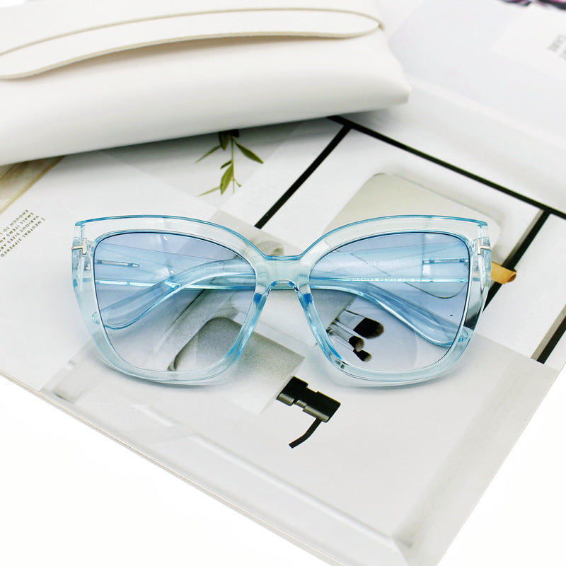 Women's Cat-Eye Sunglasses with Elegant Accents Stornfield