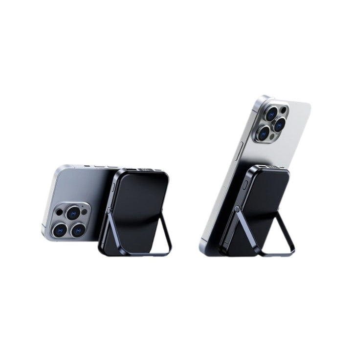 Portable Qi Powerbank with Digital Display Stornfield