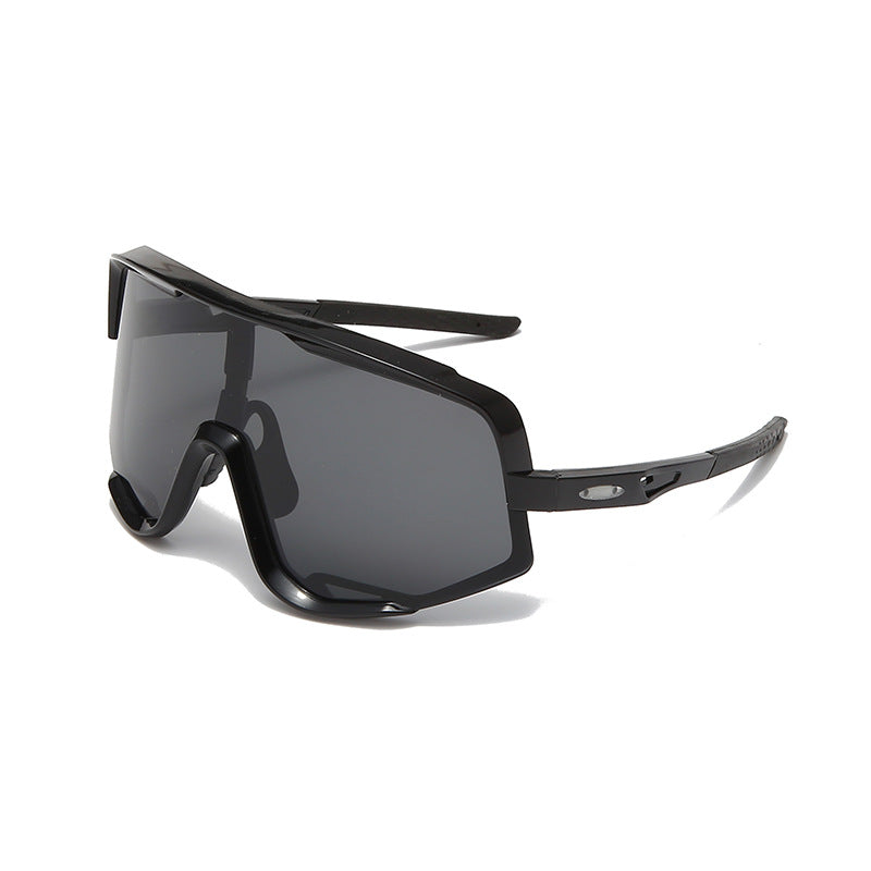Ladies sports glasses with extremely durable frame and polarized lenses Stornfield