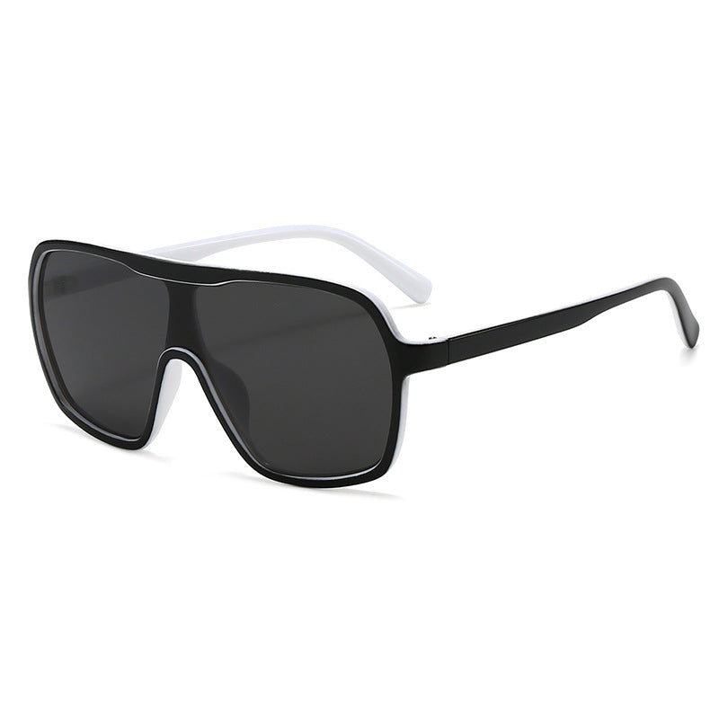 Women oversized fashion sunglasses in retro style Stornfield