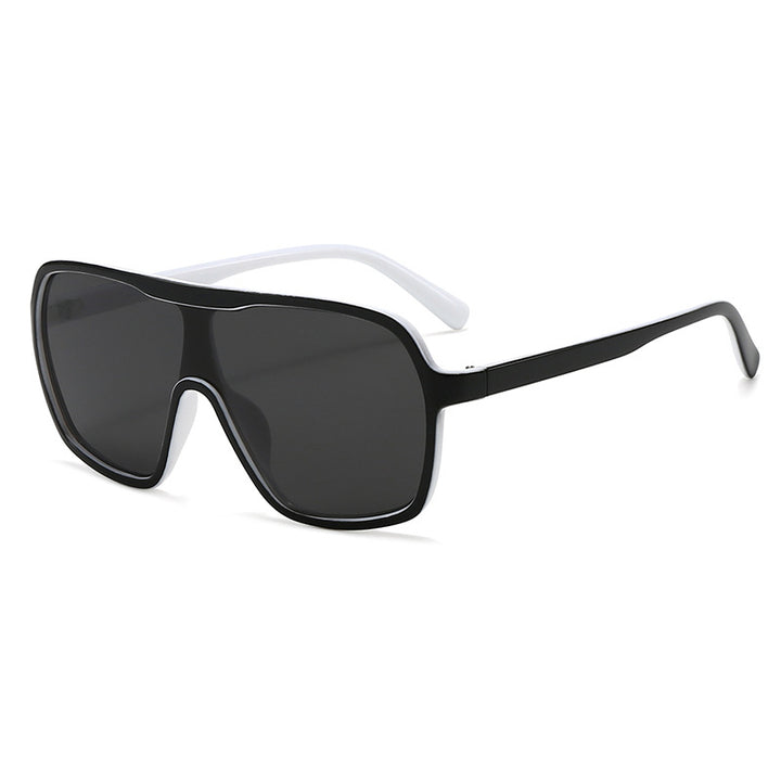 Women oversized fashion sunglasses in retro style Stornfield