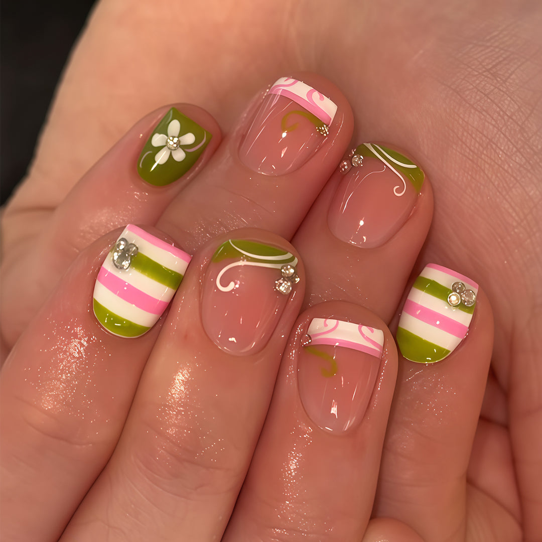 Decorative Press-On Nail Art Tips Stornfield
