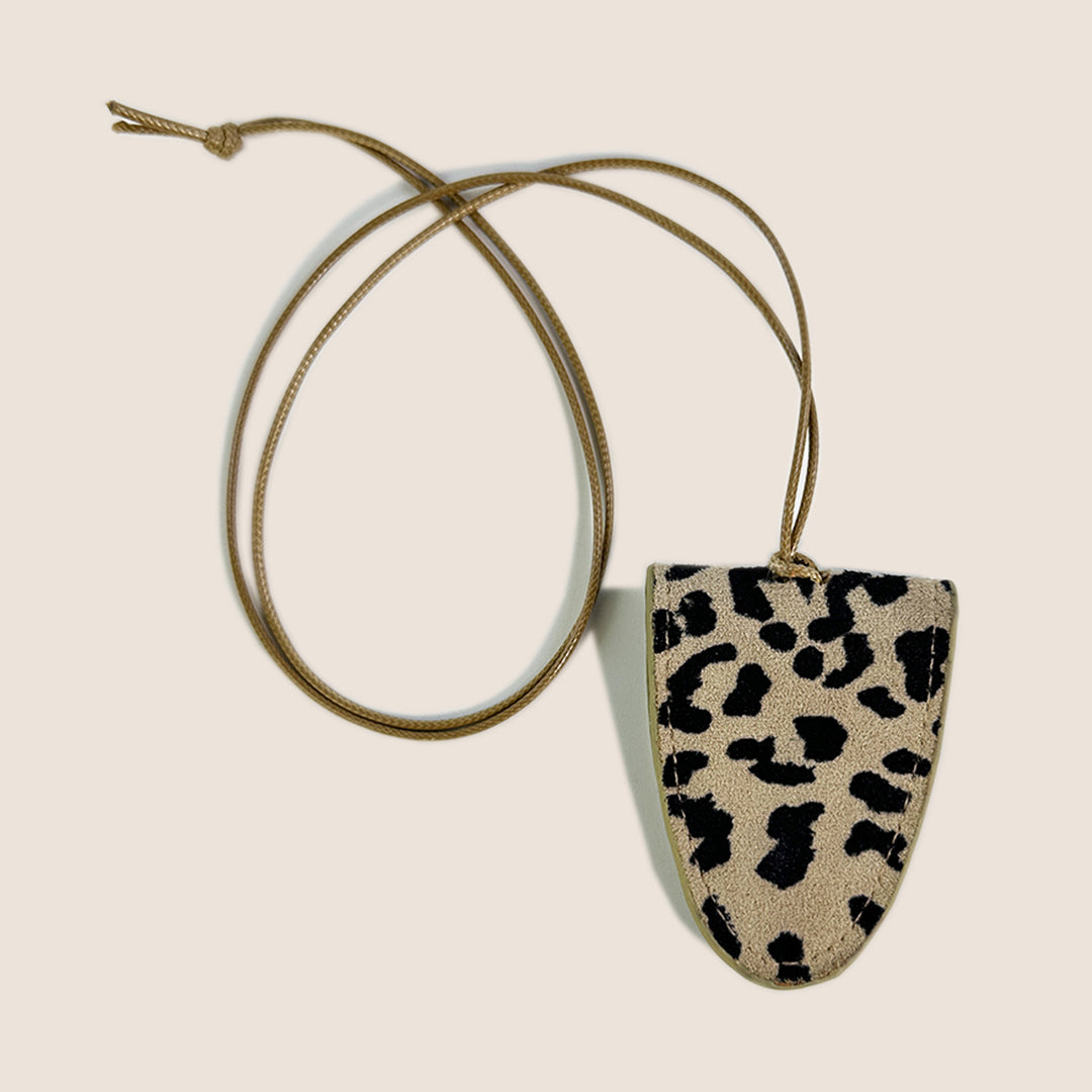 WoStylish Leopard Print Eyewear Pouch Stornfield