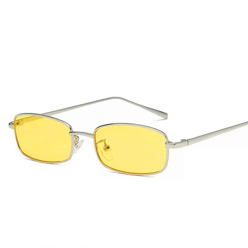 Ladies exclusive sunglasses with striking tortoiseshell pattern and sturdy frame Stornfield