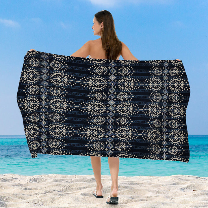 Beach towel with exclusive geometric pattern Stornfield