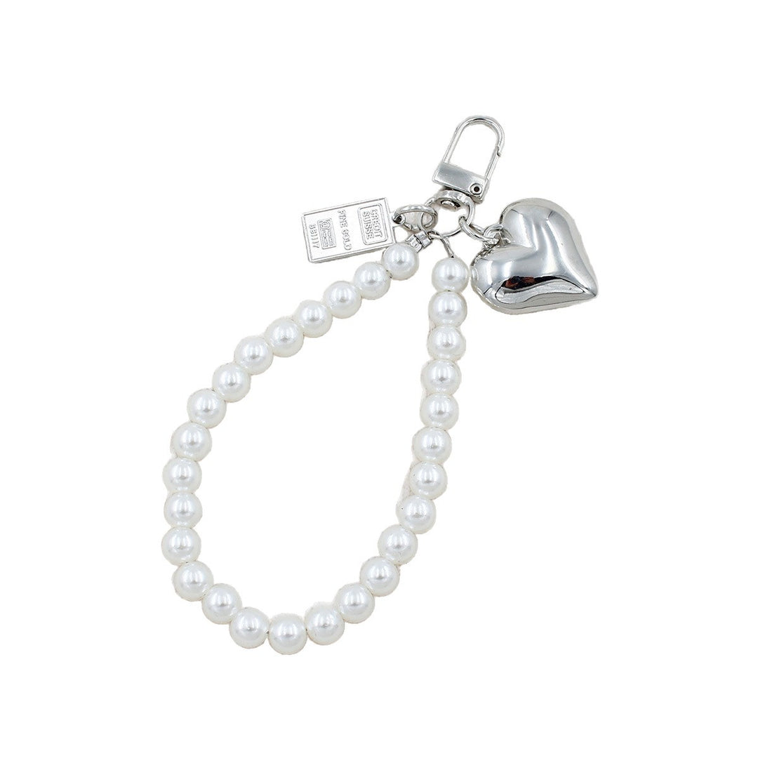 Elegant Pearl Beaded Keychain Stornfield