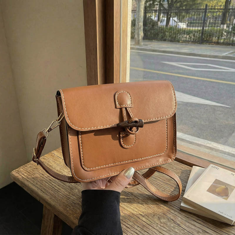 WoStructured Leather Crossbody Bag Stornfield