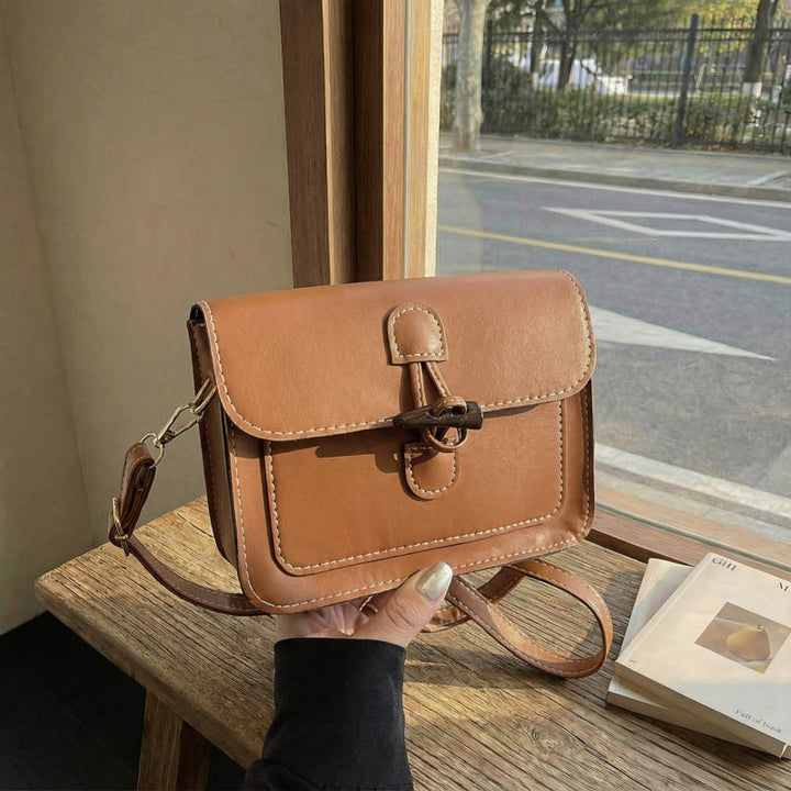 WoStructured Leather Crossbody Bag Stornfield