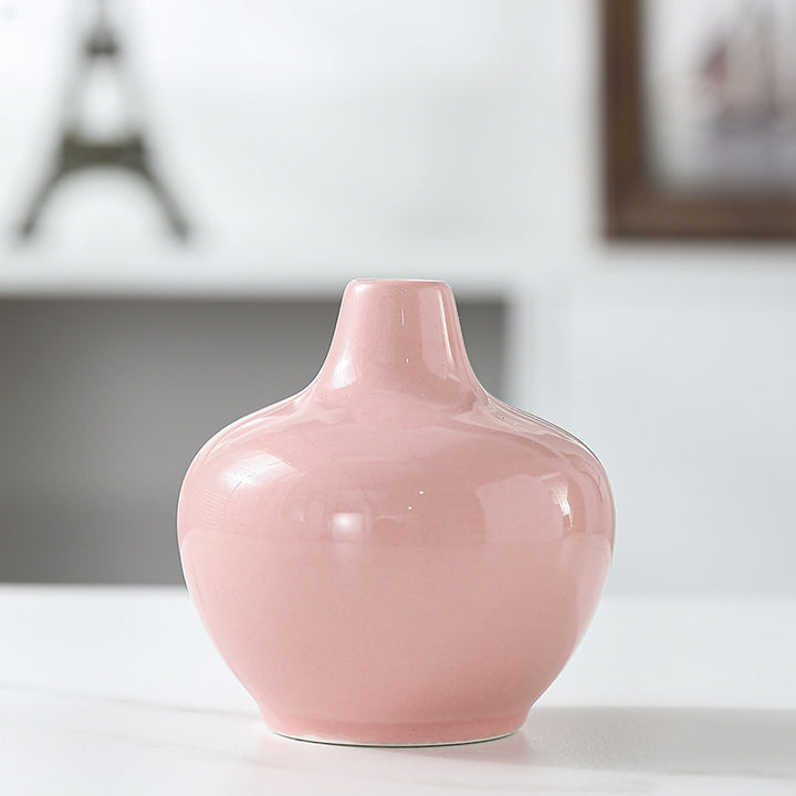 Elegant Ceramic Flower Bud Vase Stornfeild