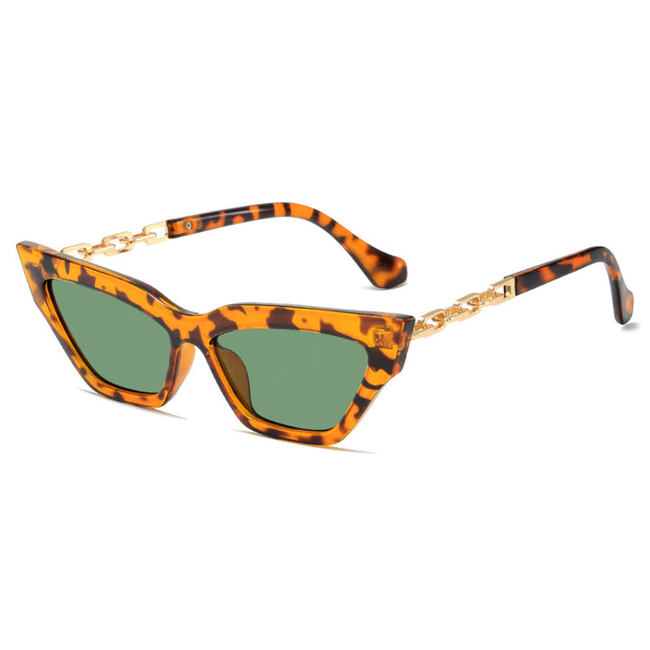Women edgy cat-eye sunglasses with golden details Stornfield