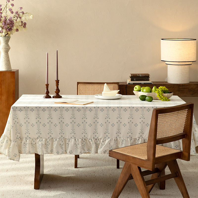 Rectangular cotton blend tablecloth with ruffle and fine jacquard pattern Stornfield