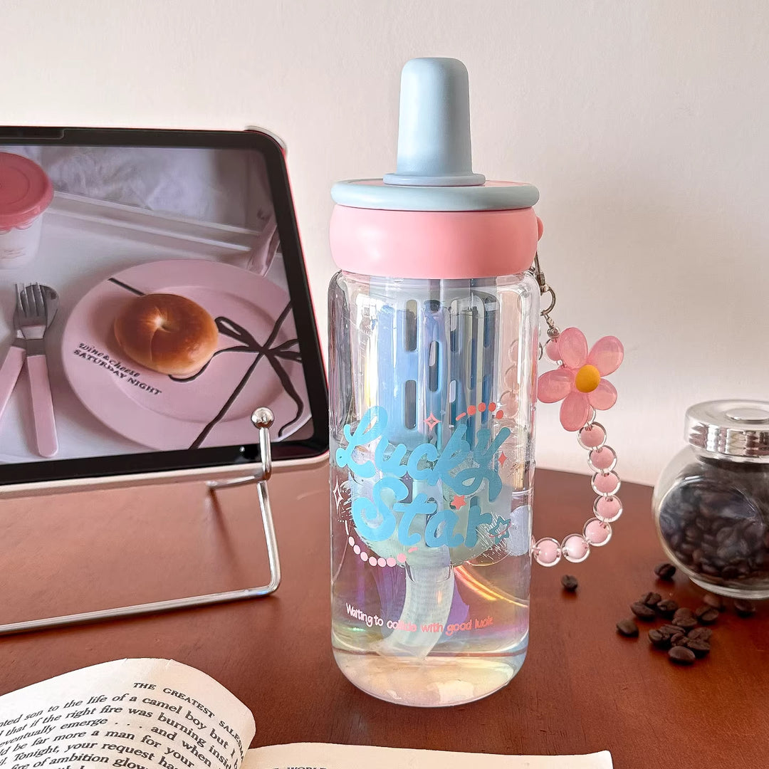 Women's creative drinking bottle with integrated straw and keychain Stornfield
