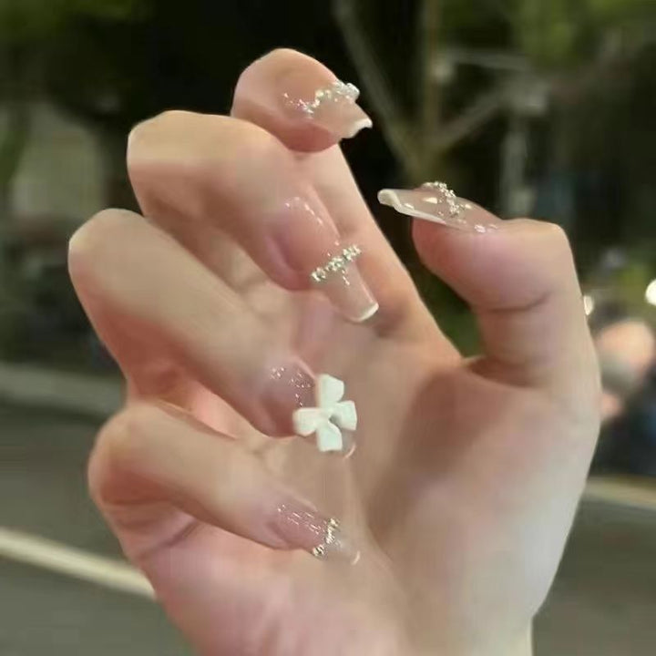 Elegant Deluxe Artificial Nails Stornfield