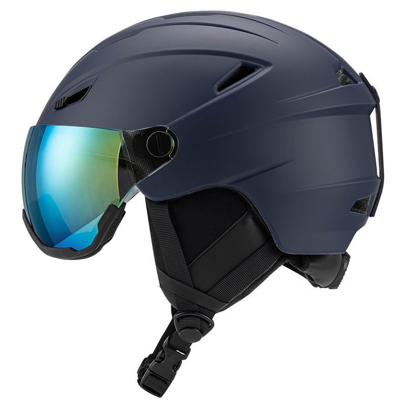 High-Performance Skiing Helmet with Integrated Visor Stornfield
