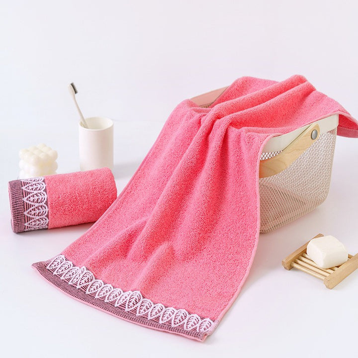 Women Cotton Bath Towel with Fine Border Stornfield