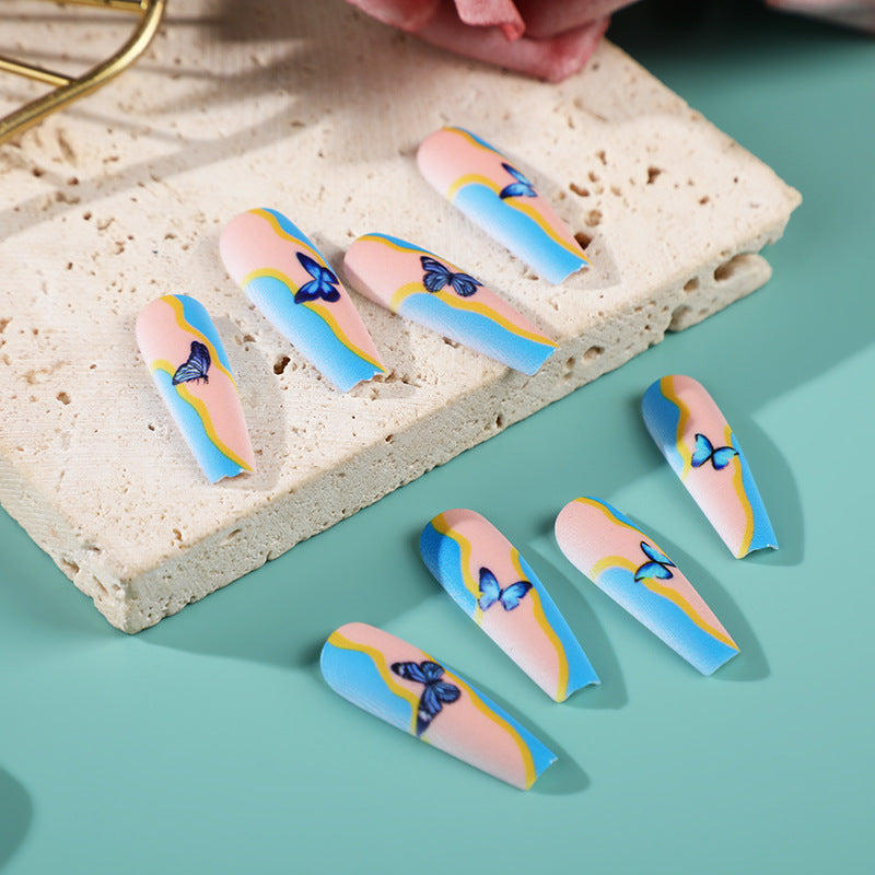 Artificial nails with creative floral designs Stornfield