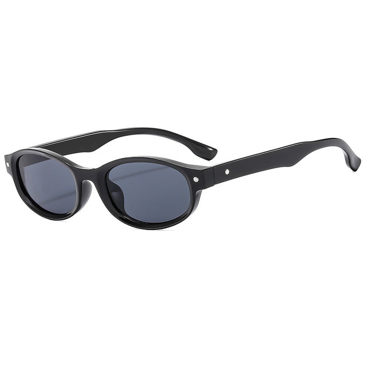 Trendy Lightweight Retro Sunglasses Stornfield