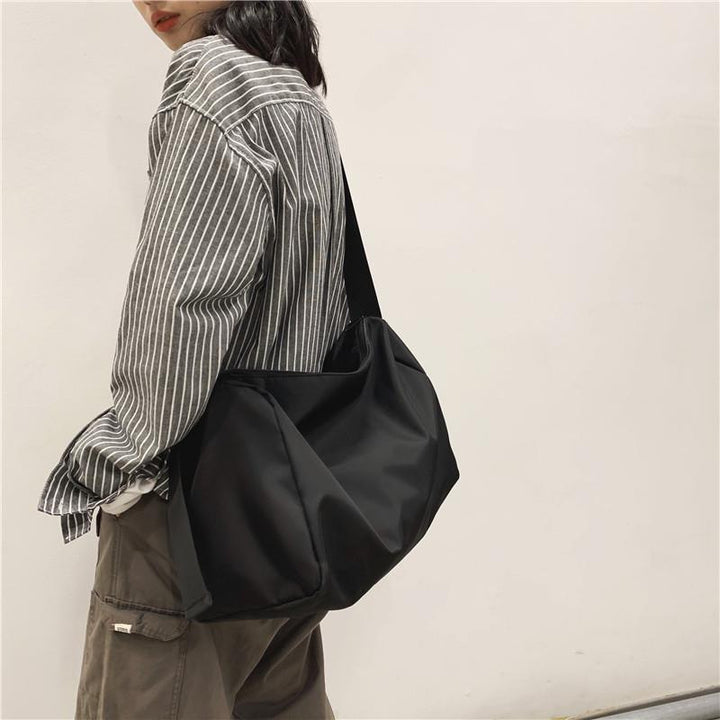 Versatile Waterproof Gym Duffle Stornfield
