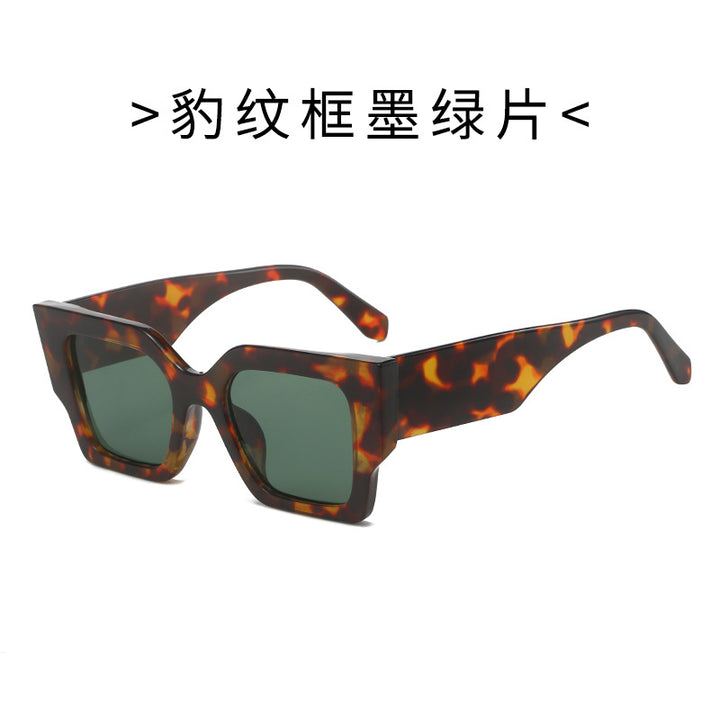 Ladies fashionable square sunglasses with wide frame and UV protection Stornfield