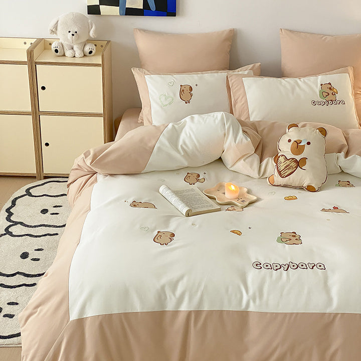 Embroidered Capybara Cotton-Sateen Duvet Cover Set with Pillow Shams and Plush Cushion