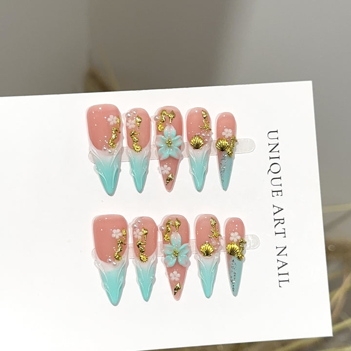 Decorative Press-On Nail Set