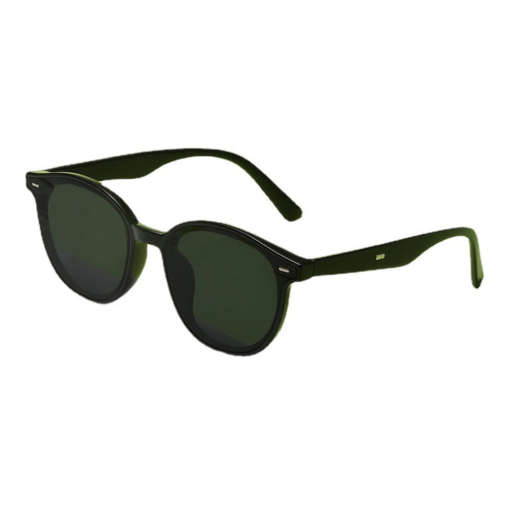 Ladies Fashion Sunglasses with trendy, round frame and UV protection Stornfield