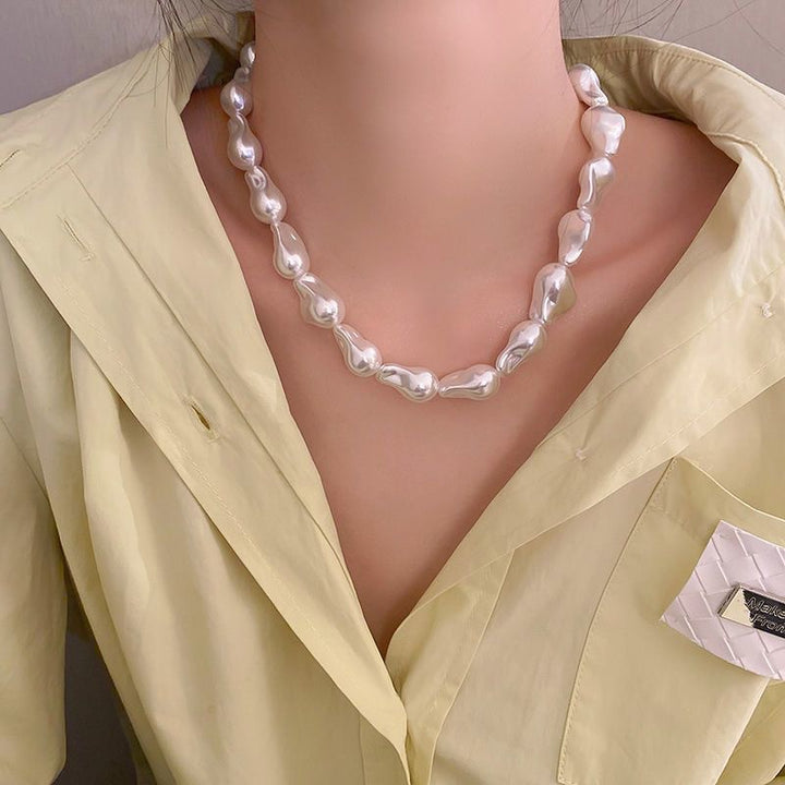 Pearl Necklace with Irregular Design Stornfield