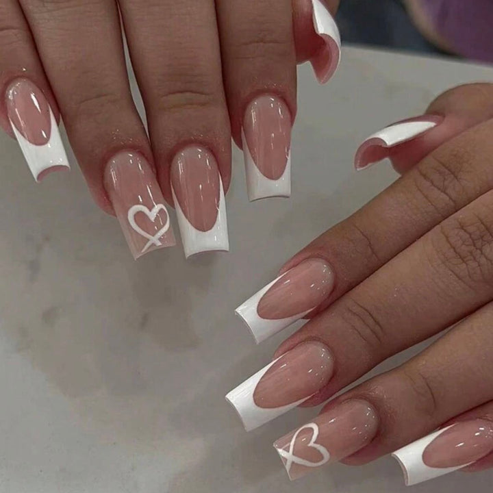 Artifical Nail Set with Elegant French Tips and Romantic Heart Decorations Stornfield
