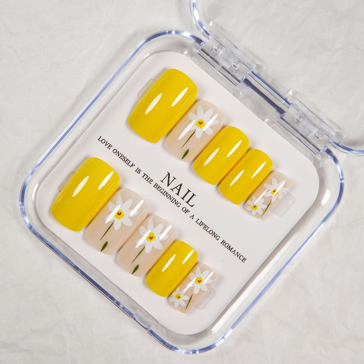 Floral Press-On Nail Set with Yellow Accent
