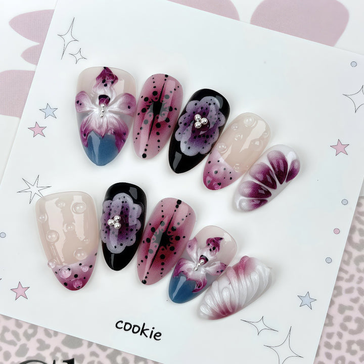 Artistic Floral Nail Decoration Set