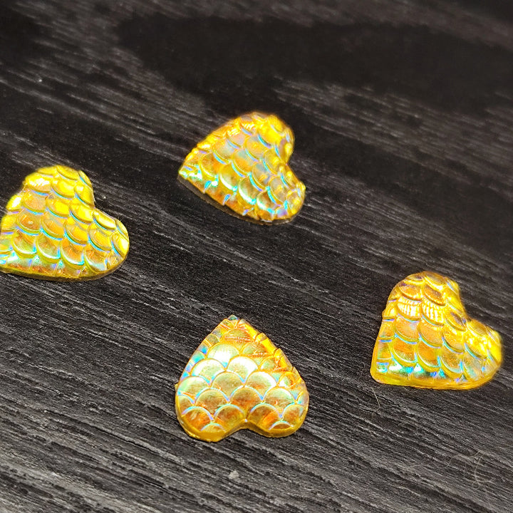 Sparkling Heart-Shaped Decoration Stones Stornfield