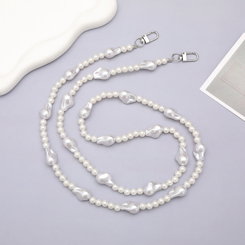 Elegant Beaded Eyewear Retainer Stornfield