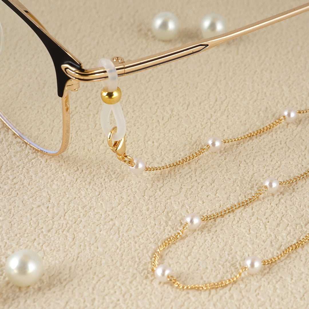 Elegant Pearled Eyewear Holder Stornfield