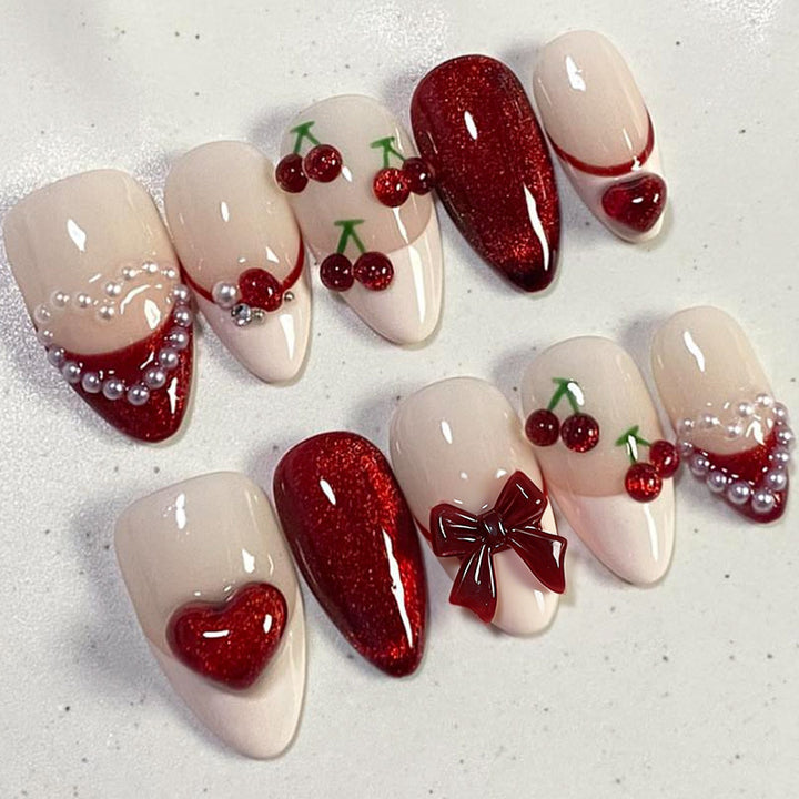 Artificial nail set with romantic heart and glitter decorations Stornfield