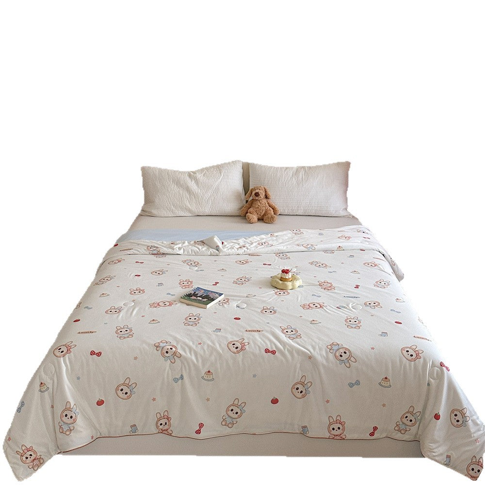 Quilted children's comforter with cute animal print and light microfiber filling