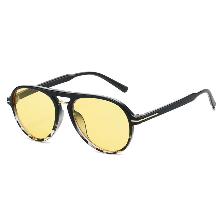 Fashion-Forward Shield Sunglasses Stornfield