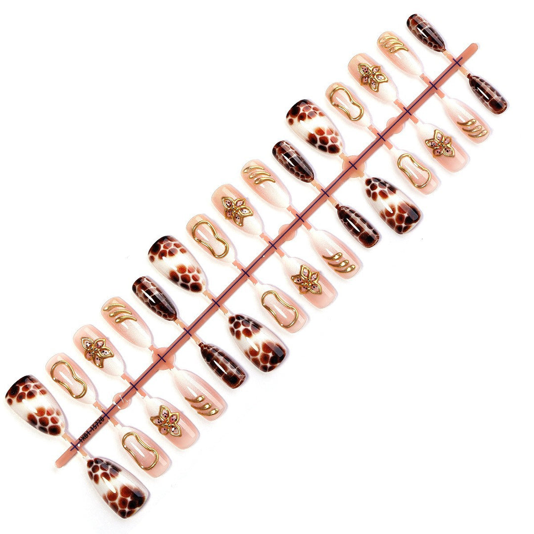 Exquisite Nail Art Set with Glamorous Accents Stornfield